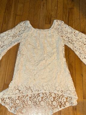 Lace Bell-Sleeve Blouse in Ivory